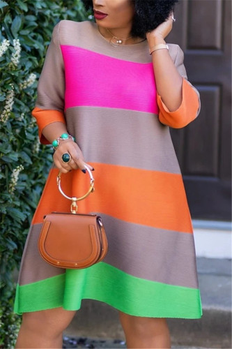 Vestido solto colorido moda casual listrado estampado