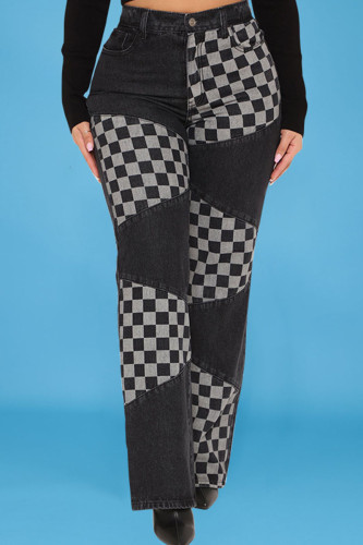 Calça jeans reta com estampa xadrez preta e cintura alta