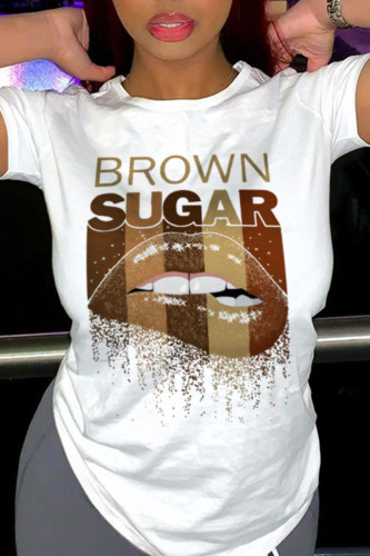 T-shirt stampate con lettere o collo patchwork stampate con labbra casual bianche alla moda