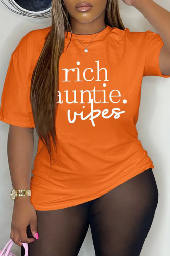 Camisetas casuais laranja com estampa de letras básicas com decote em O