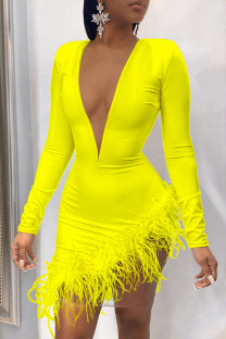 Yellow Sexy Solid Split Joint Feathers Mesh O Neck One Step Skirt Dresses